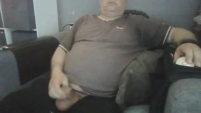 Naturistmale45 online show from 05-18-26, 08:08