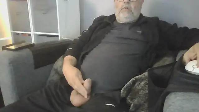 Naturistmale45 online show from 06-03-26, 12:06
