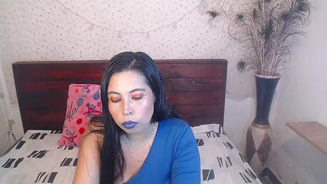 NikkieMilky online show from 10-03-25, 01:53