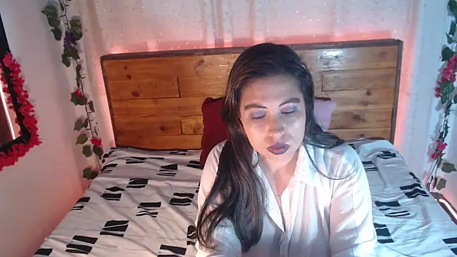 NikkieMilky online show from 03-25-26, 03:28