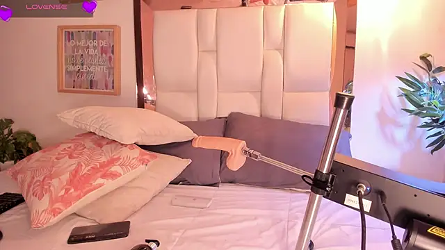 Snooky Clinton online show from 03-15-25, 08:21