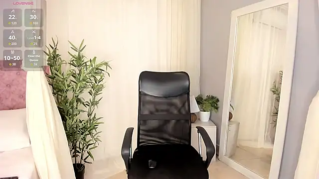 Snooky Clinton online show from 09-18-25, 11:41