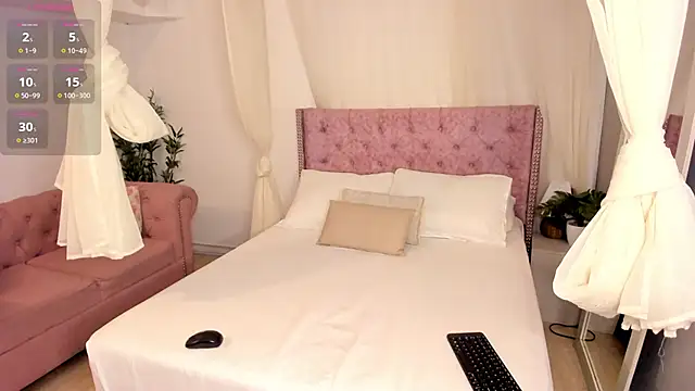 Snooky Clinton online show from 10-14-25, 11:04