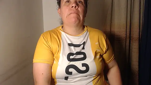 agathamiller01 online show from 04-14-26, 11:21