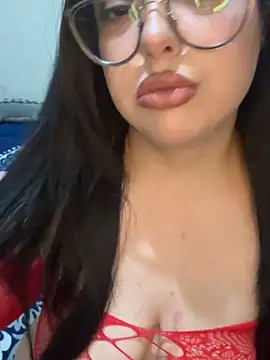 MileyGia online show from 02-12-26, 01:16