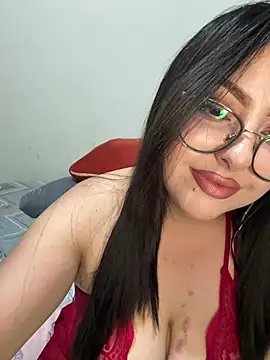 MileyGia online show from 03-23-26, 12:22