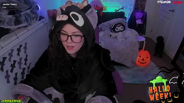 JennKenobi online show from 10-27-25, 02:40