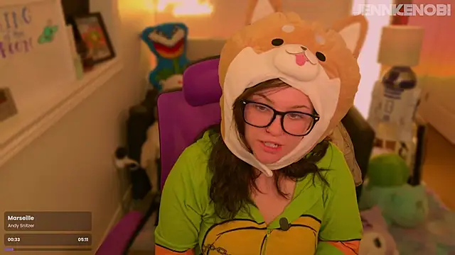 JennKenobi online show from 09-10-25, 03:33