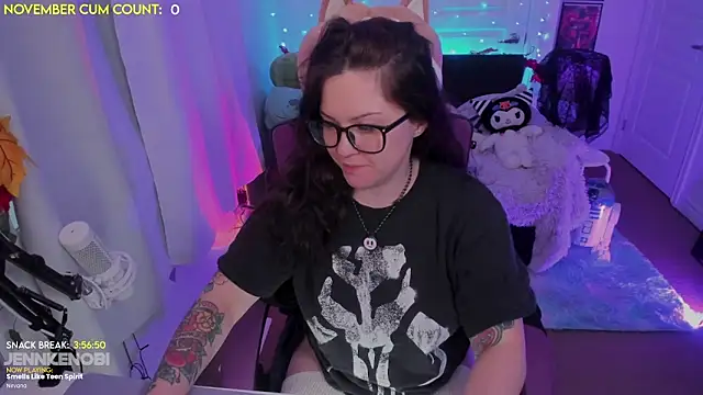 JennKenobi online show from 11-03-25, 03:15