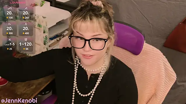 JennKenobi online show from 02-05-25, 05:09