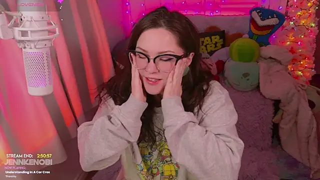 JennKenobi online show from 12-03-25, 03:55