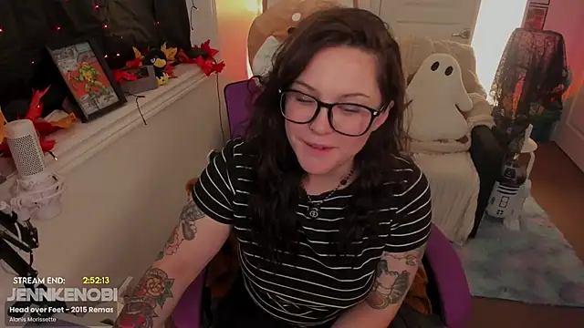 JennKenobi online show from 10-07-25, 04:30