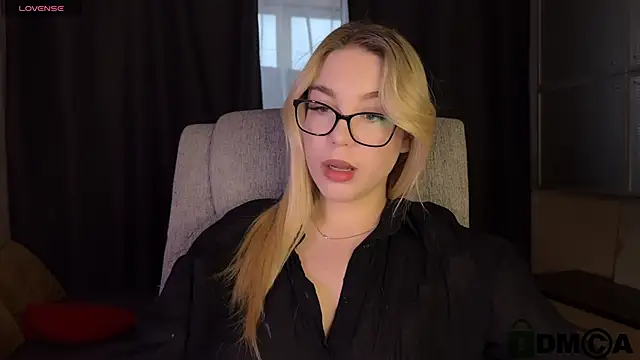 ariashaa online show from 04-07-26, 03:25