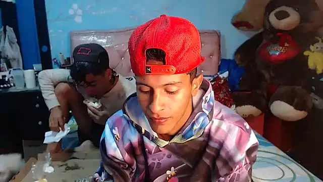 gustavo saaled19 online show from 12-08-24, 02:35