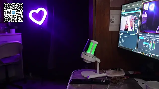 MrsTenderBeast online show from 02-26-26, 03:45