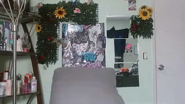 Yescuhh420 online show from 11-27-25, 08:20