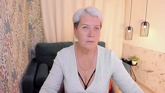 Snapshot of KathySunn chatting on 05-15-26, 01:09 KathySunn online show from 05-15-26, 01:09