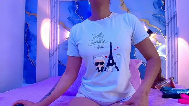 lorrayne  online show from 11-20-25, 12:06