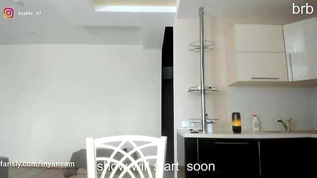  in yan online show from 03-15-26, 06:53