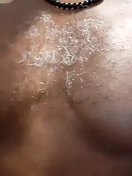 Snapshot of Lonelynudist59 chatting on 02-24-25, 05:20 Lonelynudist59 online show from 02-24-25, 05:20