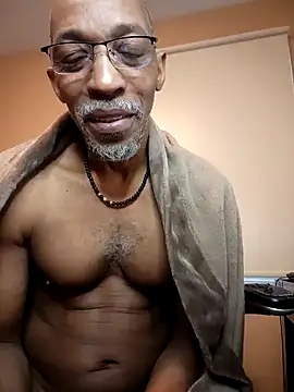 Snapshot of Lonelynudist59 chatting on 01-14-25, 12:35 Lonelynudist59 online show from 01-14-25, 12:35