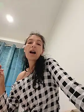 Snapshot of Sposini69 chatting on 05-19-26, 09:38 Sposini69 online show from 05-19-26, 09:38