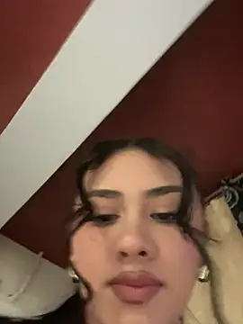 Ambar pe  online show from 11-02-25, 02:16