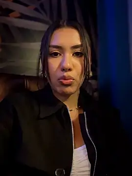 Ambar pe  online show from 02-08-26, 03:48