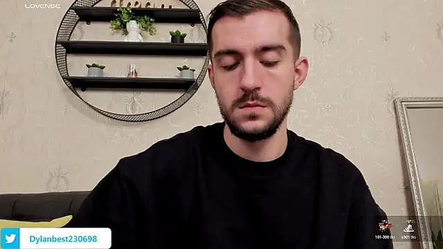 Snapshot of Dylan_Best chatting on 01-08-26, 10:38 Dylan Best online show from 01-08-26, 10:38