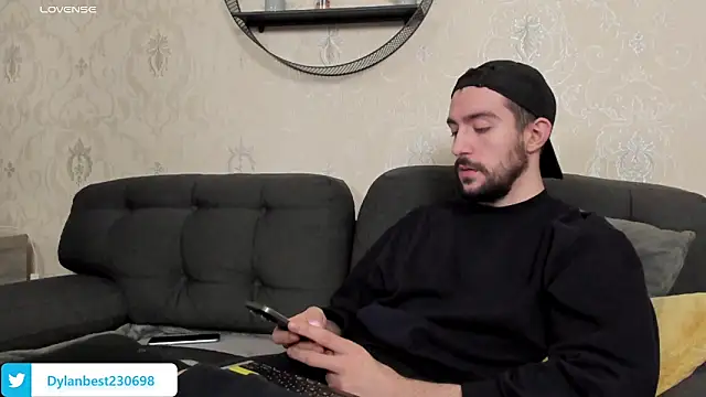 Snapshot of Dylan_Best chatting on 02-03-26, 10:26 Dylan Best online show from 02-03-26, 10:26