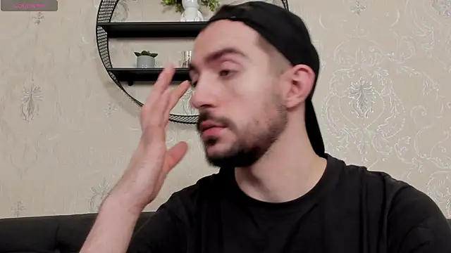 Snapshot of Dylan_Best chatting on 02-24-26, 12:11 Dylan Best online show from 02-24-26, 12:11