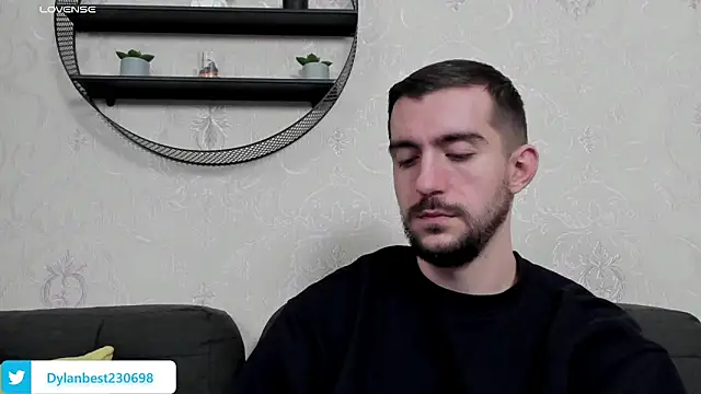 Snapshot of Dylan_Best chatting on 01-07-26, 10:48 Dylan Best online show from 01-07-26, 10:48