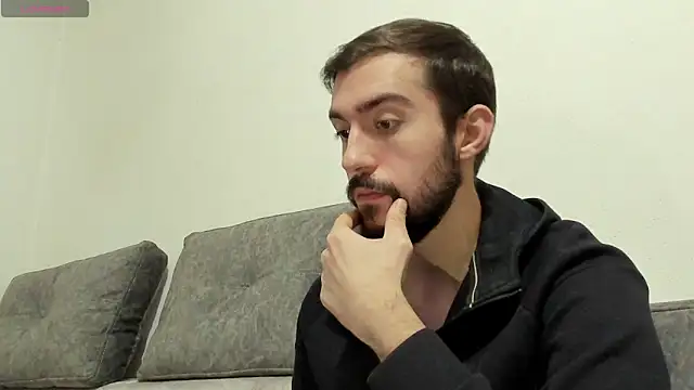 Snapshot of Dylan_Best chatting on 12-02-25, 02:41 Dylan Best online show from 12-02-25, 02:41