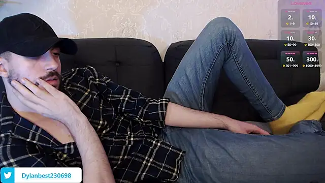 Snapshot of Dylan_Best chatting on 02-13-25, 07:24 Dylan Best online show from 02-13-25, 07:24