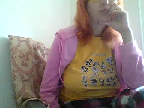 MssAngela online show from 10-28-25, 07:29