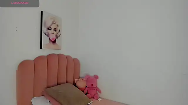 julieth sanz online show from 03-22-25, 03:42