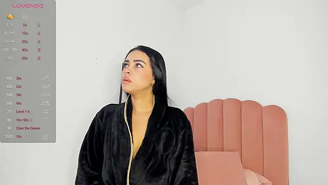 julieth sanz online show from 01-31-25, 08:32