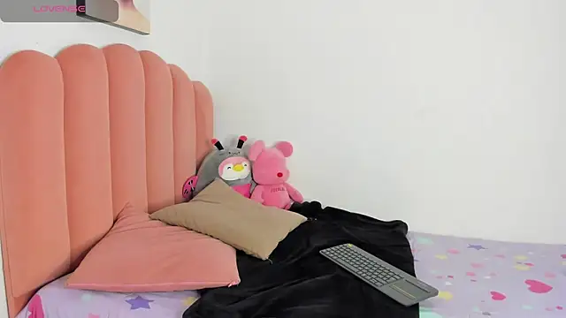 julieth sanz online show from 03-08-25, 11:27