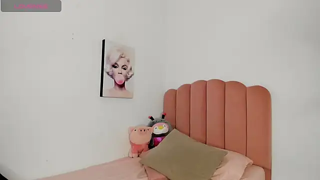 julieth sanz online show from 02-21-25, 09:02