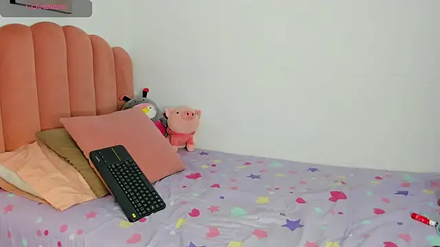 julieth sanz online show from 03-03-25, 02:39