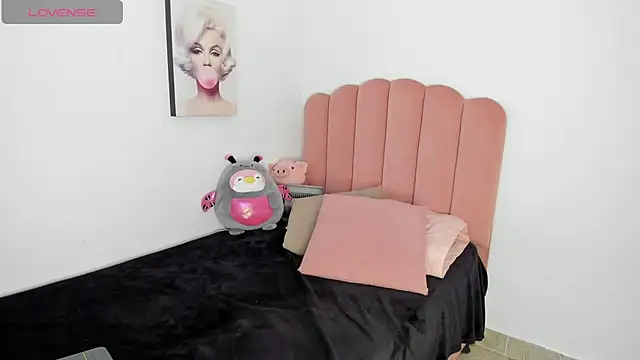 julieth sanz online show from 01-23-25, 11:37