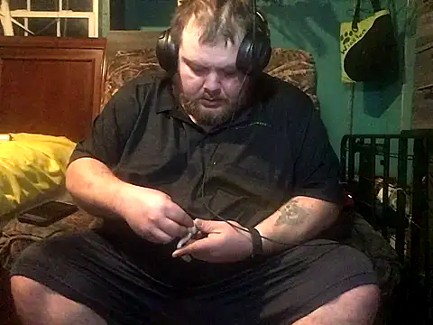fatdickdaddy448 online show from 12-09-24, 10:43