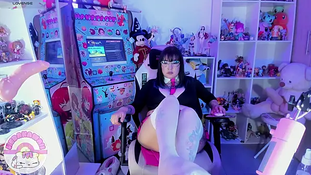 meda kawaii  online show from 02-02-25, 09:02