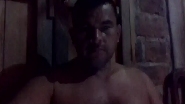 Snapshot of axomen chatting on 09-28-25, 03:24 axomen online show from 09-28-25, 03:24