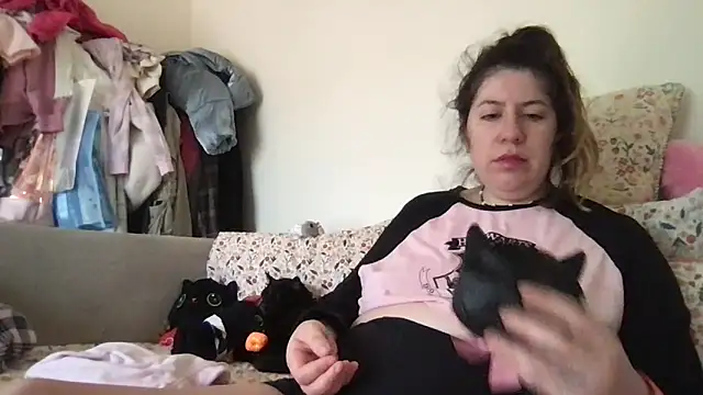 HYPHYtype online show from 09-11-25, 05:46