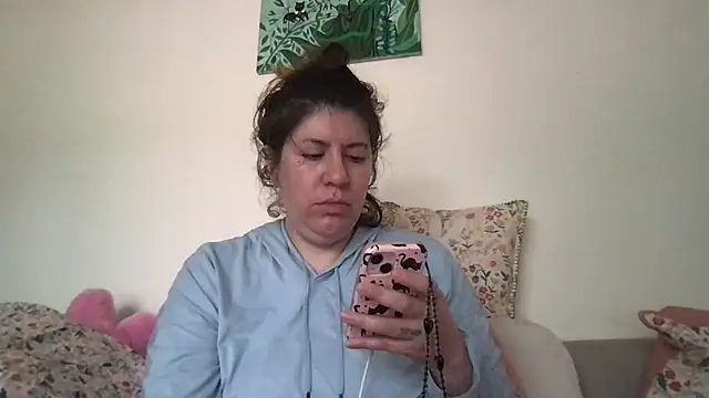 HYPHYtype online show from 11-16-25, 07:40