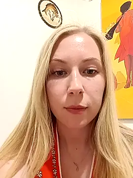 Snapshot of Prettierkate chatting on 02-15-25, 09:49 Prettierkate online show from 02-15-25, 09:49