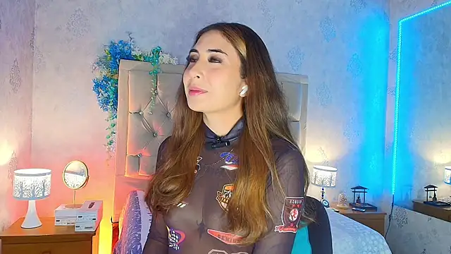 nini love01 online show from 09-25-25, 03:45