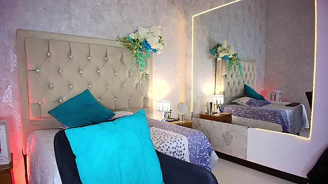 nini love01 online show from 10-20-25, 04:03