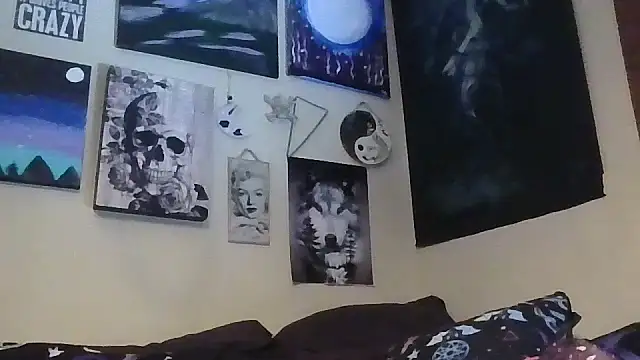 GothyBaby online show from 11-03-25, 06:00